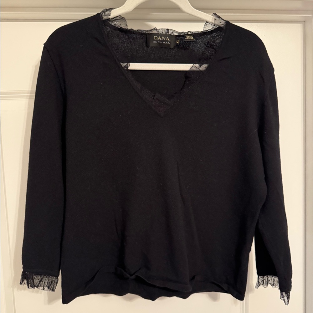 Dana Buchman Black V-Neck Blouse with Lace Trim 3/4 sleeve Women’s size XL